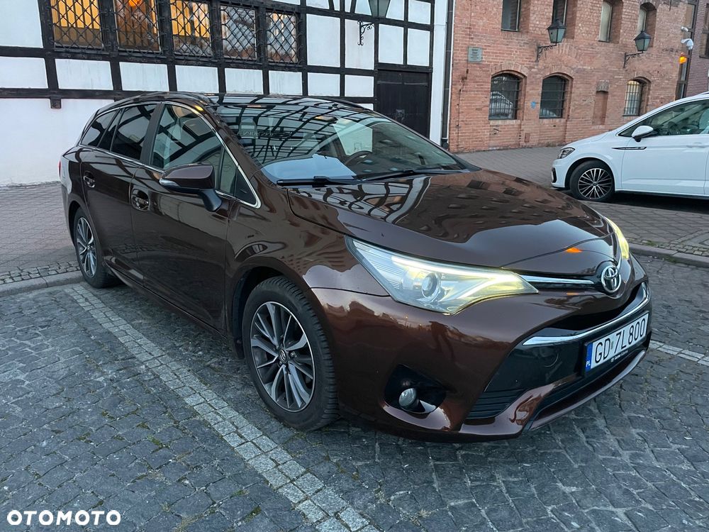 Toyota Avensis 2.0 Premium MS - 2