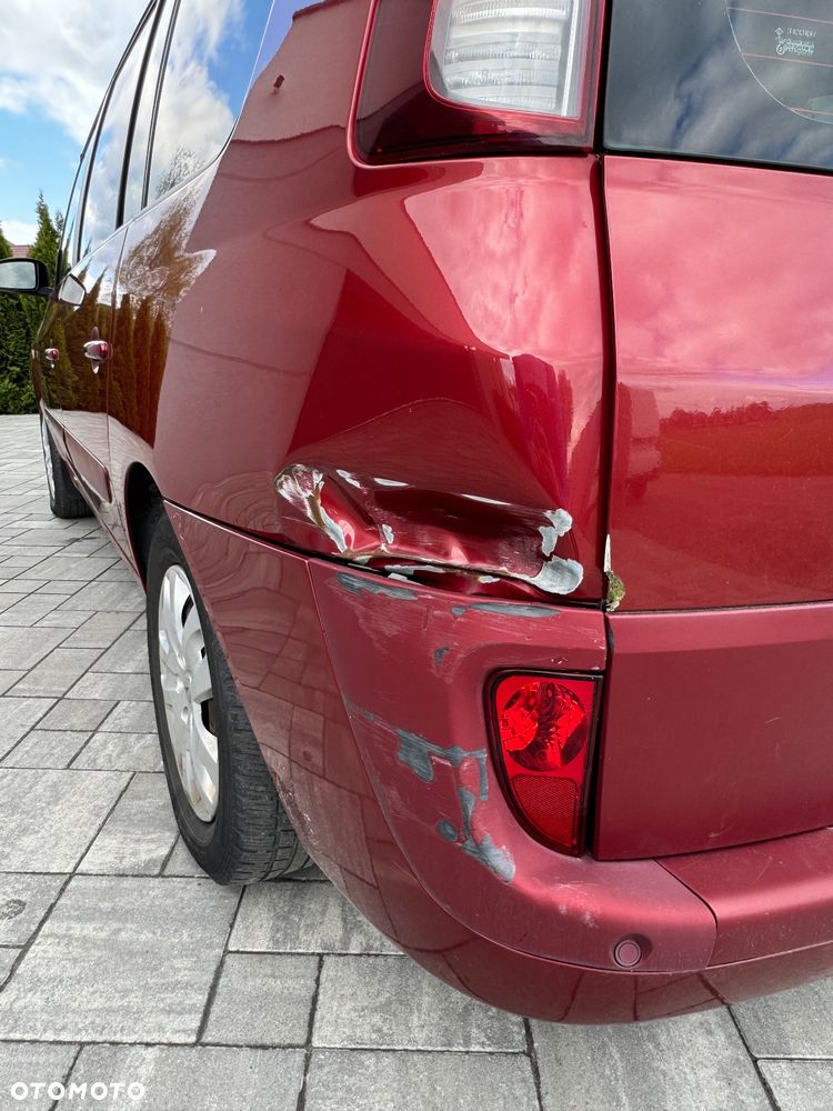 Renault Espace 2.0T Impulsion - 9