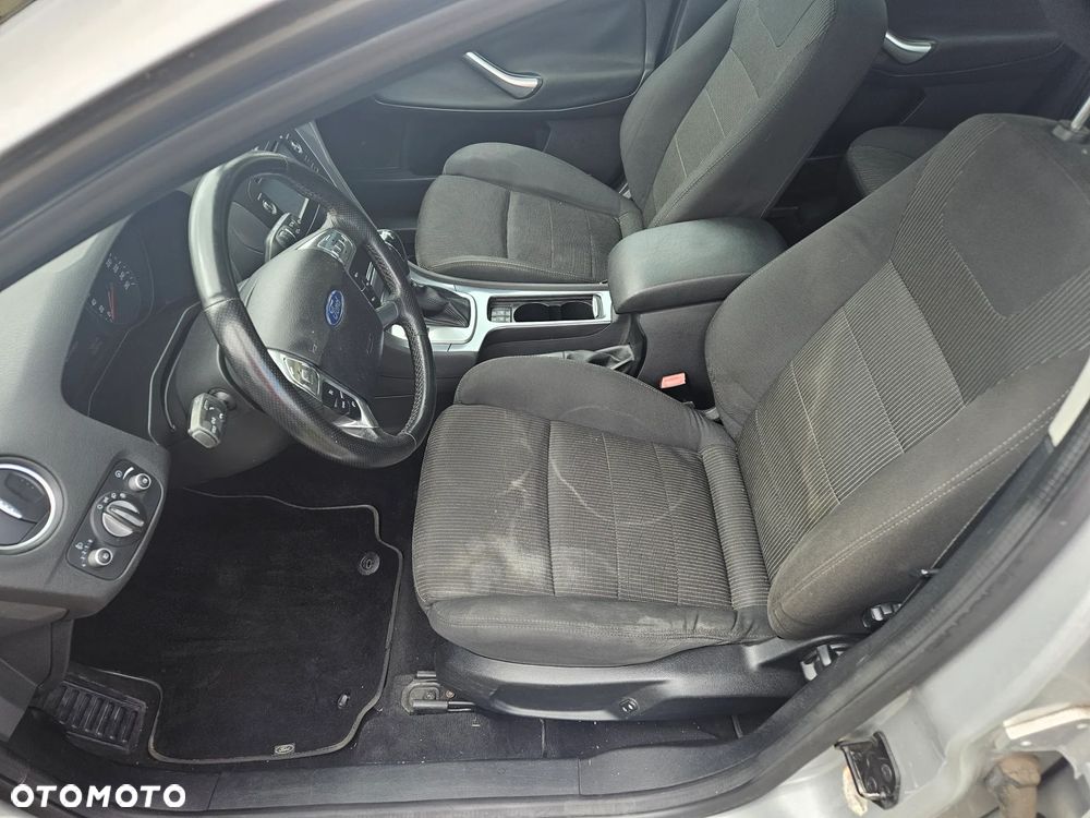 Ford Mondeo 2.0 SCTi Ghia - 18