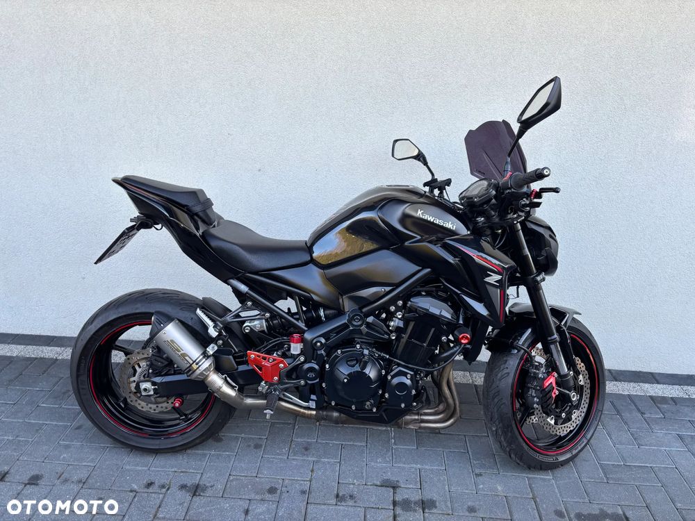 Kawasaki Z 900 - 7
