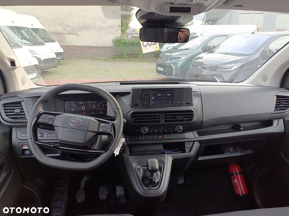 Toyota Proace Verso 2.2 D4-D Long Combi - 12