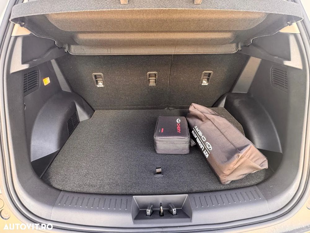 Chery Tiggo 4 1.5 TGDI DHT HEV Unique - 12