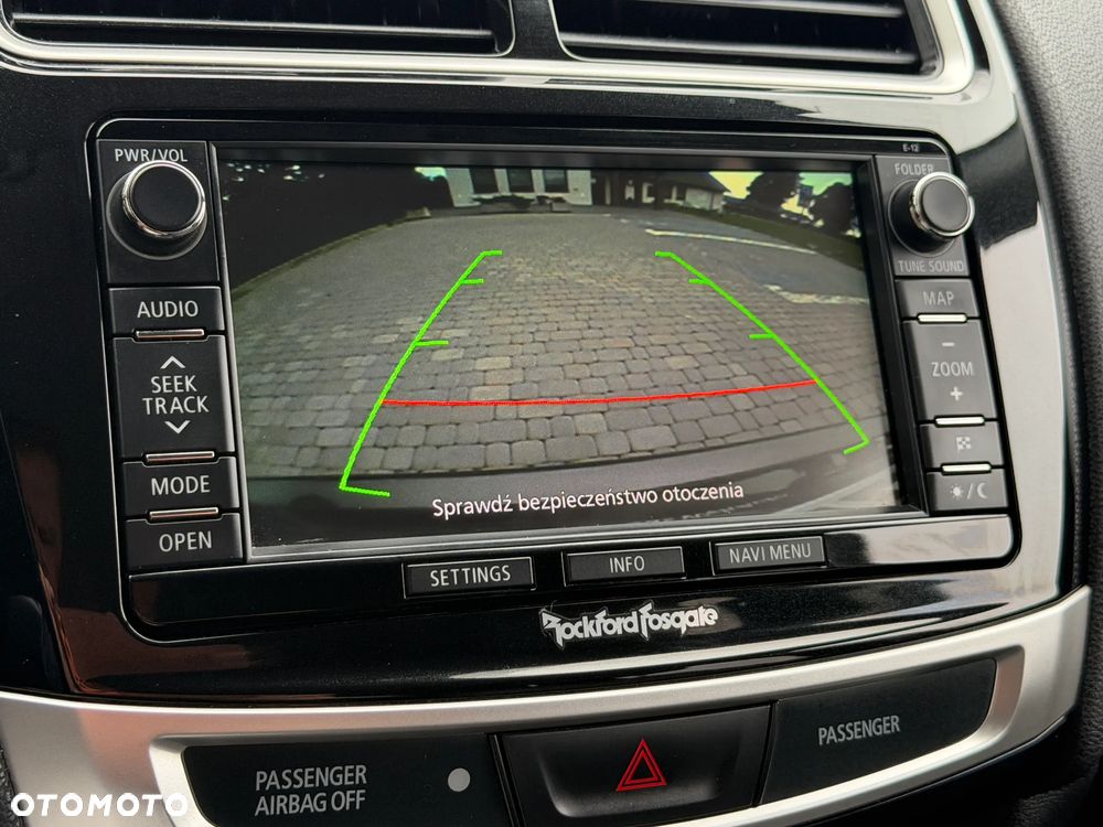Mitsubishi ASX 1.8 DID Instyle NAVI 4WD AS&G - 21