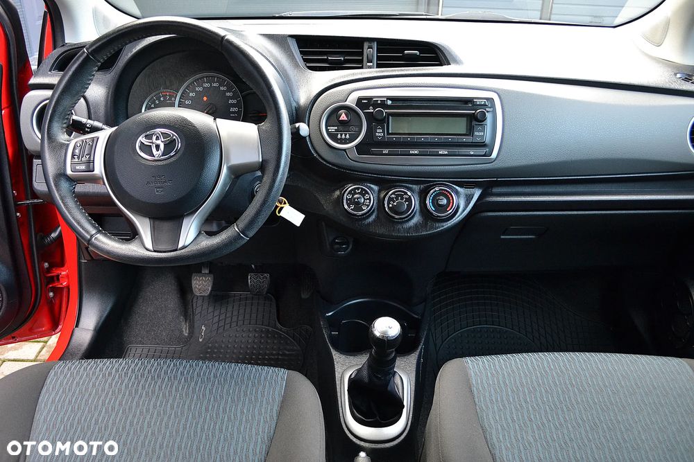 Toyota Yaris 1.0 Life - 12