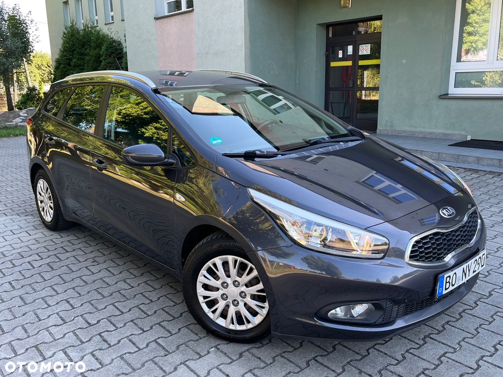 Kia Ceed 1.6 GDI Spirit - 9
