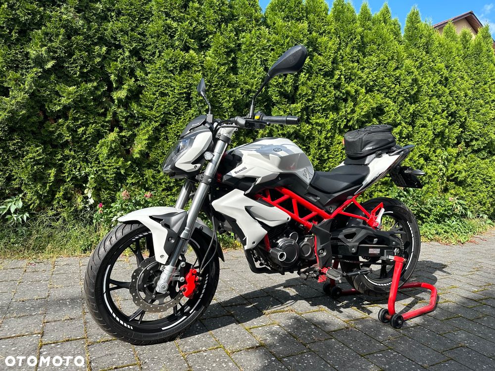 Benelli BN 125 - 1