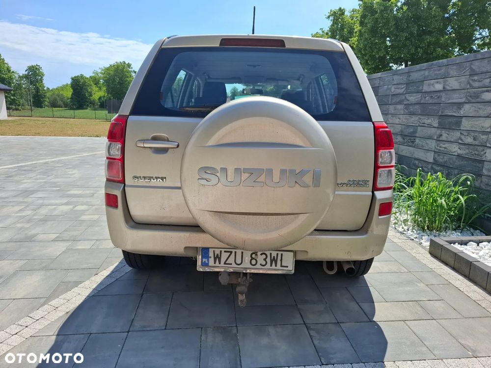 Suzuki Grand Vitara 2.0 - 4