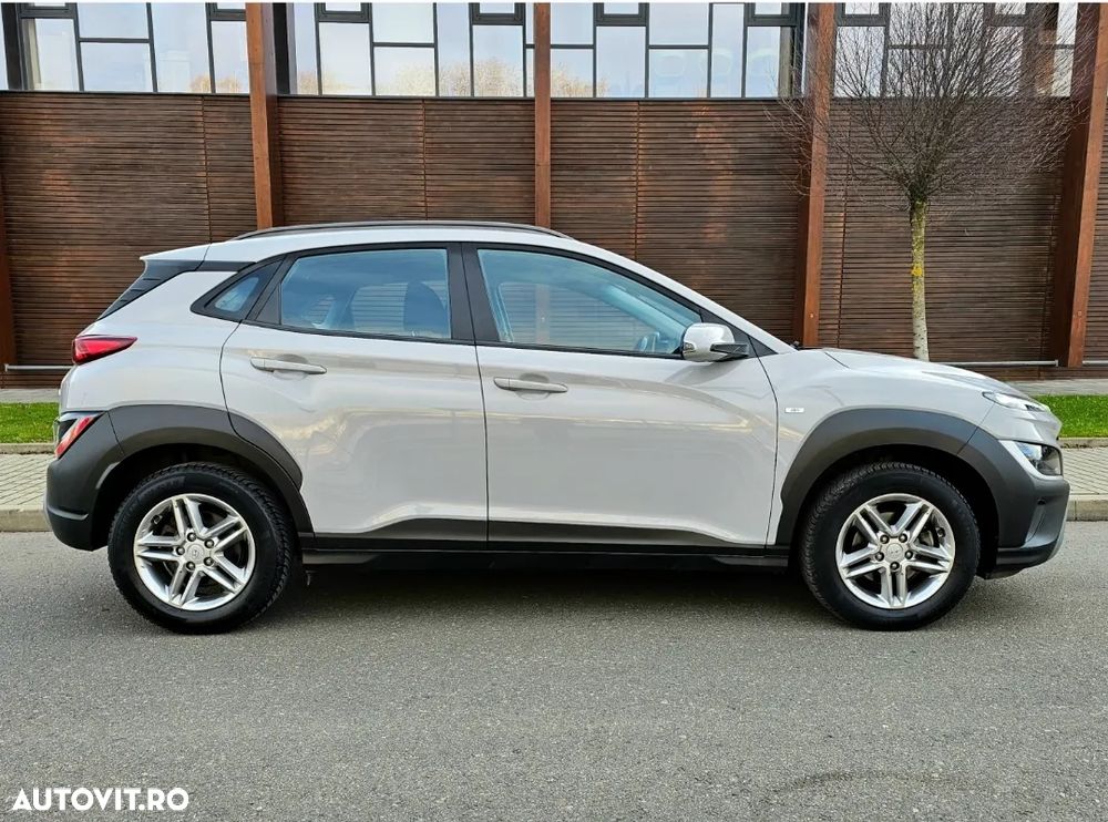 Hyundai KONA 1.6 CRDi 48V-Hybrid DCT Trend - 4
