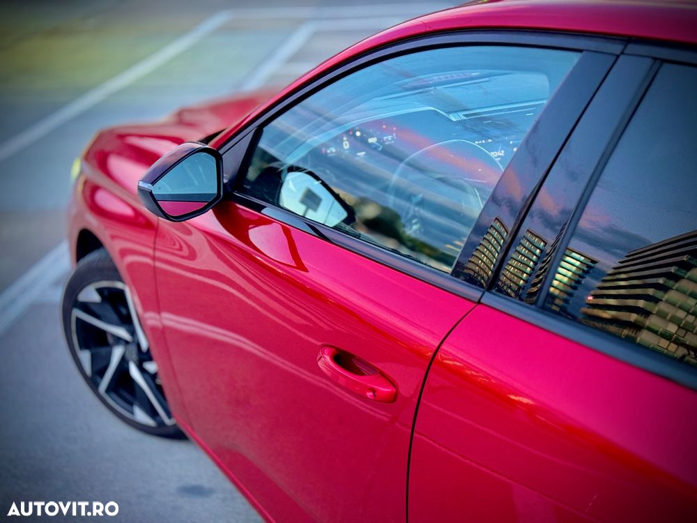 Peugeot 308 1.2L PureTech 130 S&S EAT8 Allure - 14