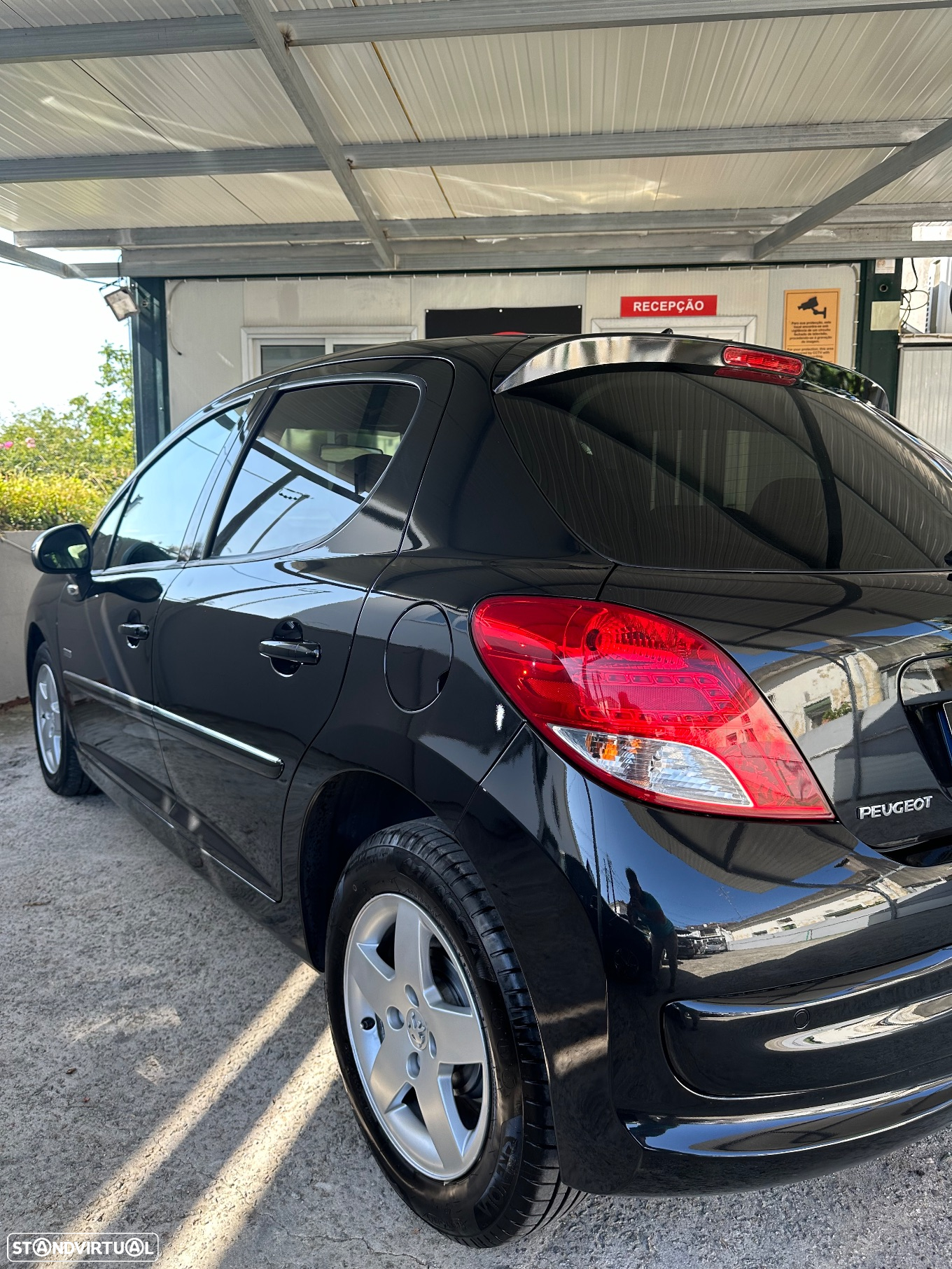 Peugeot 207 1.4 16V SE Sportium - 15