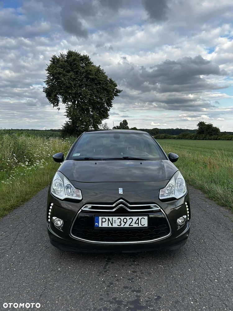 Citroën DS3 1.6 e-HDi SoChic - 11