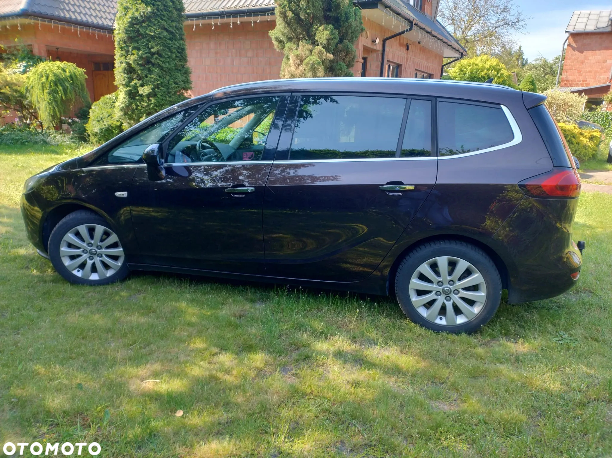 Opel Zafira - 2
