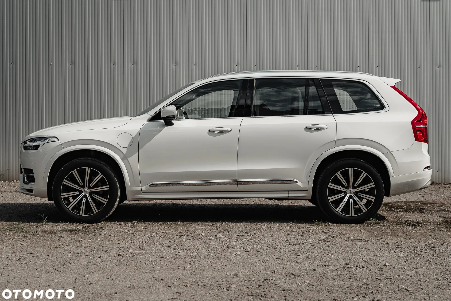 Volvo XC 90 T8 AWD Recharge Geartronic Inscription Edition - 11