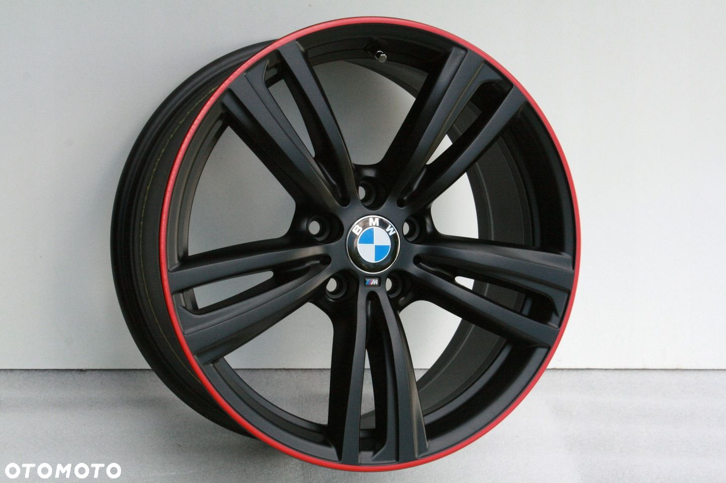 19 ORYGINAŁ BMW M-PAKIET 3 3GT 4 5 5GT 6 X1 X3 X4 - 4