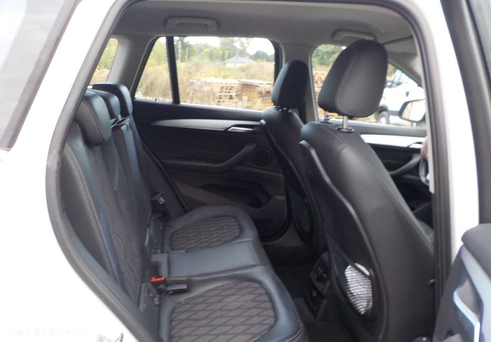 BMW X1 - 21