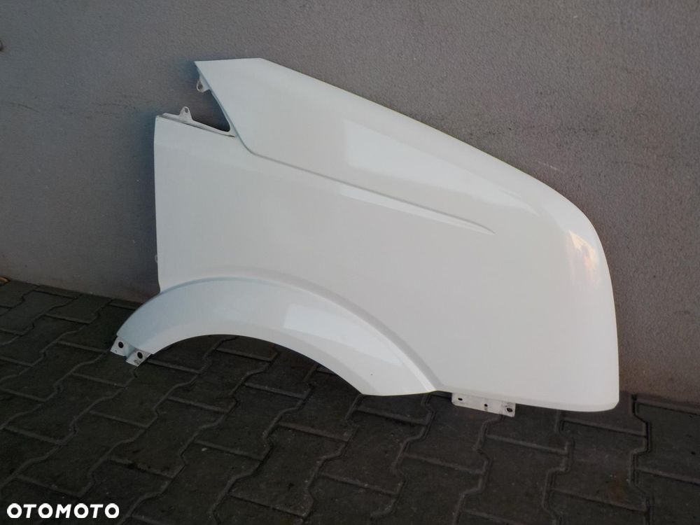 VW CRAFTER BŁOTNIK PRAWY PRZÓD BEZ RDZY LB9A - 2