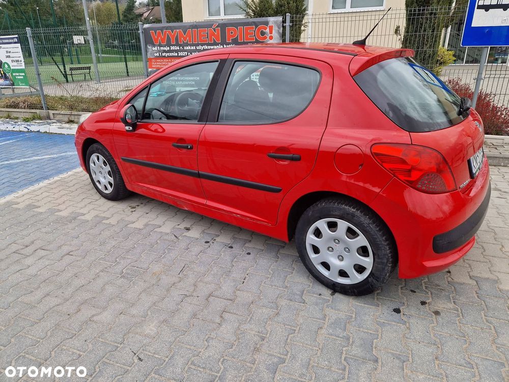 Peugeot 207 - 2
