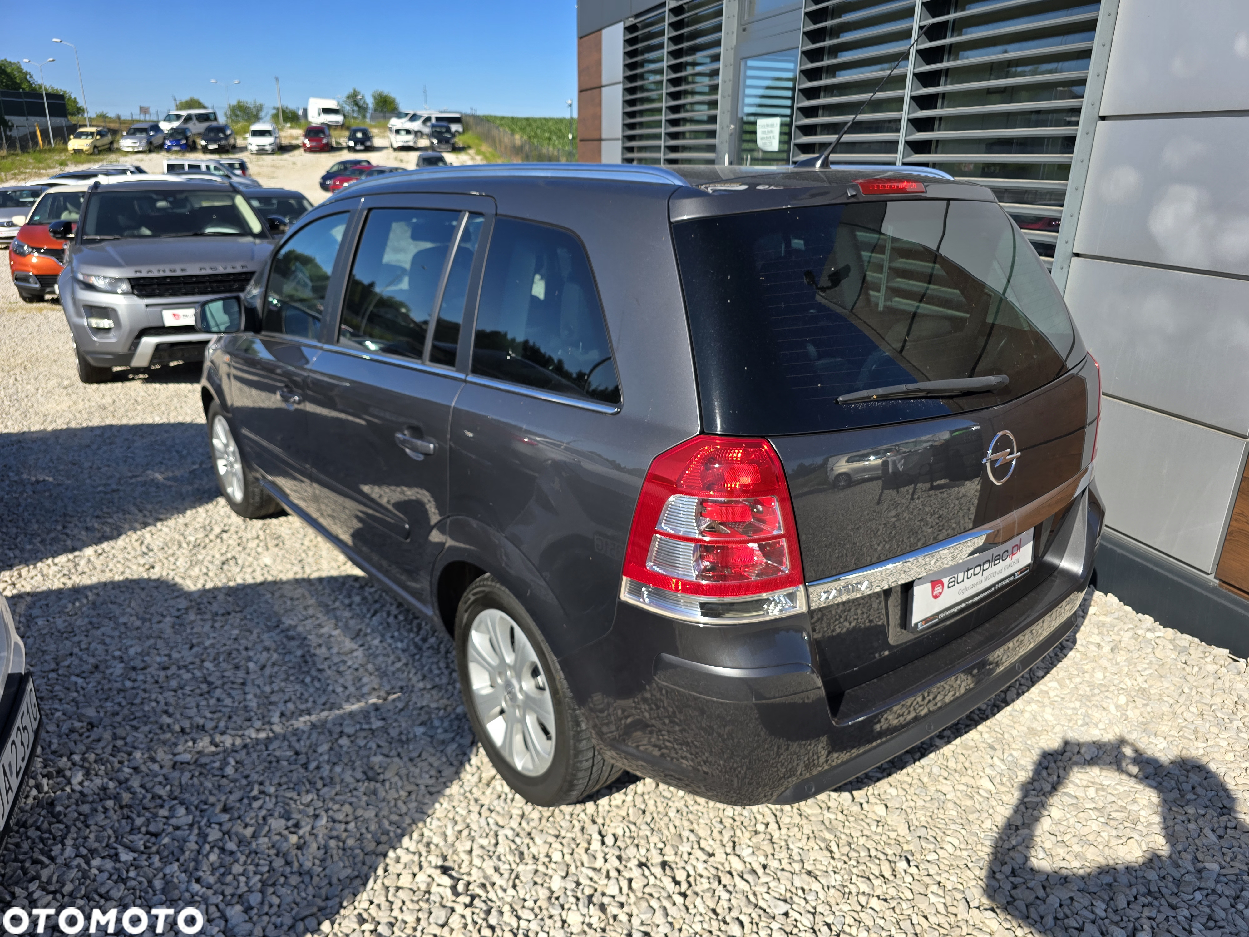 Opel Zafira 1.8 Cosmo EU5 - 12