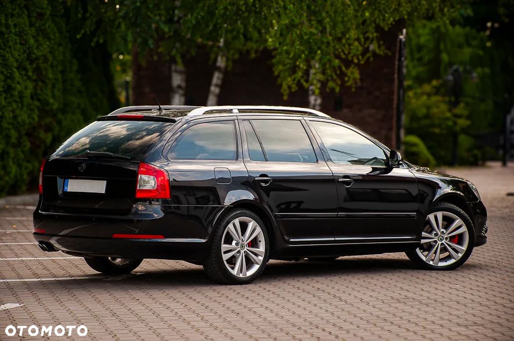 Skoda Octavia 2.0 TDI CR DPF DSG RS - 5