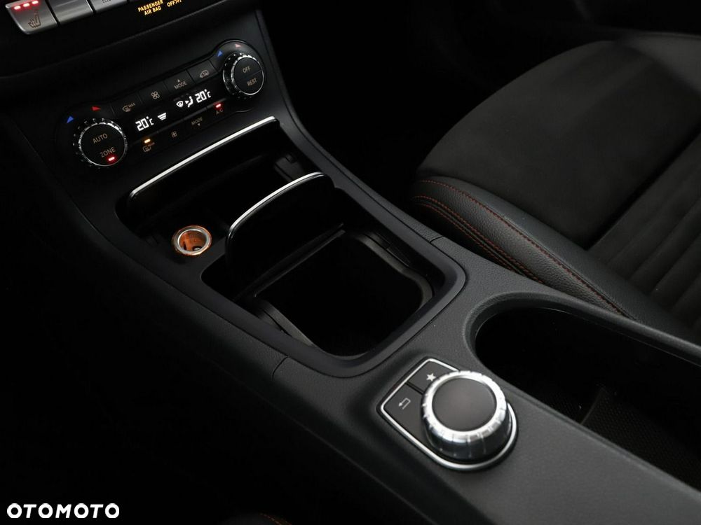 Mercedes-Benz Klasa B 180 (CDI) d 7G-DCT AMG Line - 29