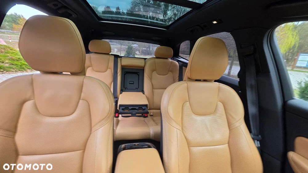 Volvo XC 60 B5 D AWD Inscription - 17