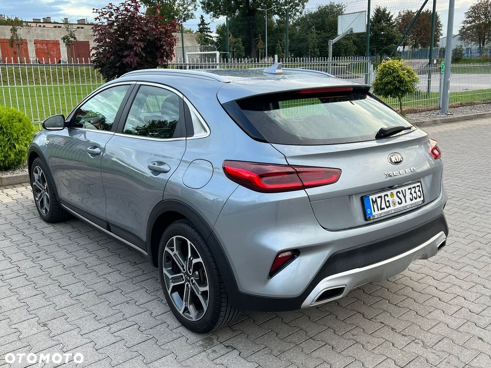 Kia XCeed 1.6 CRDi mHEV Prestige Line DCT - 28