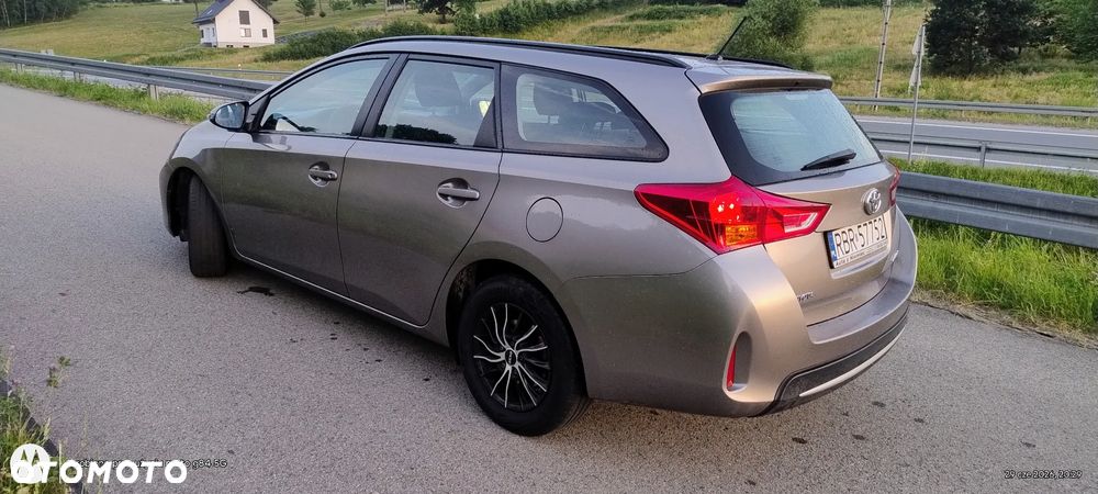 Toyota Auris 1.4 D-4D Active - 4