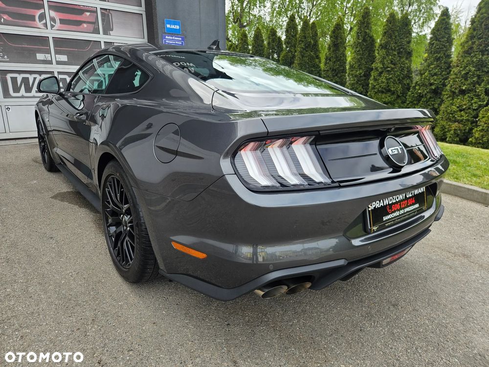 Ford Mustang - 11
