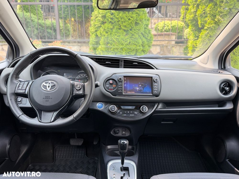 Toyota Yaris 1.5 VVT-i Comfort - 9