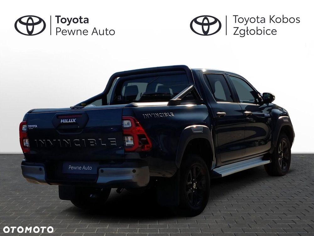 Toyota Hilux 2.8 D-4D mHEV Double Cab Invincible 4x4 - 5