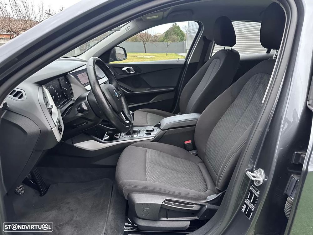 BMW 116 d Sport Line - 27