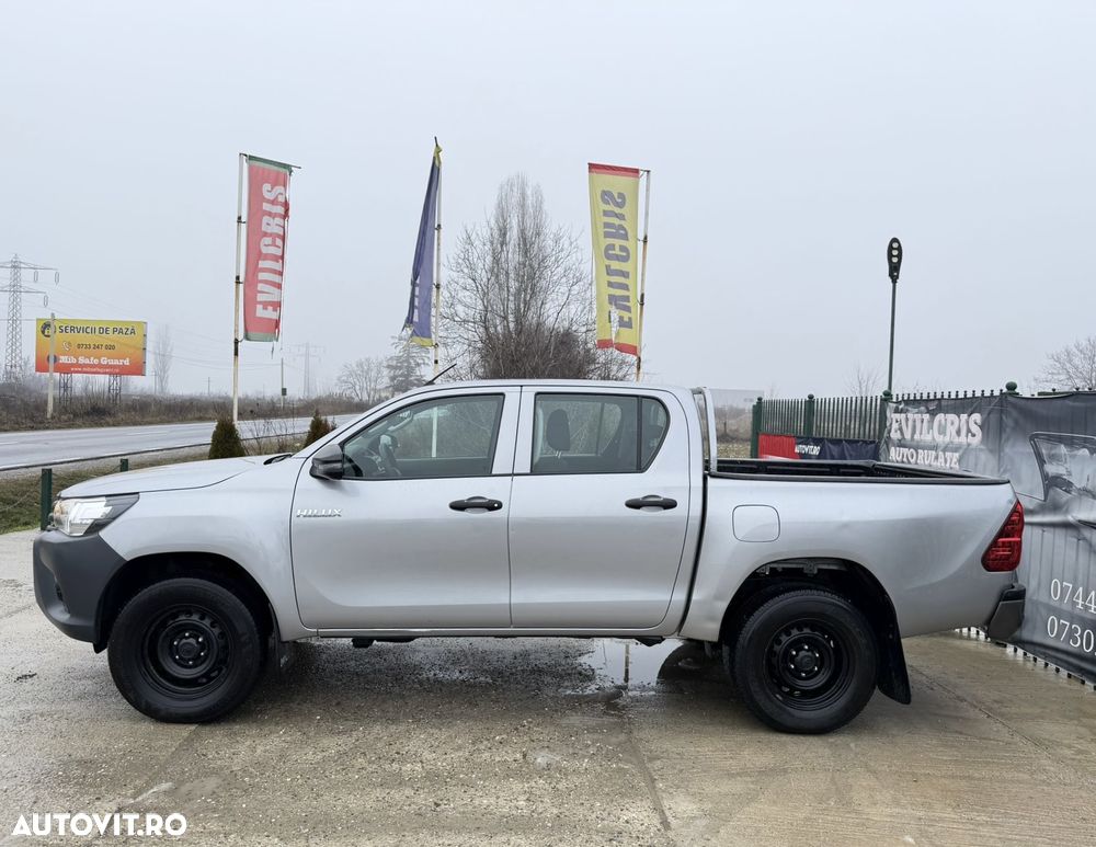 Toyota Hilux 2.4D 150CP 4x4 Double Cab 6MT Comfort - 6