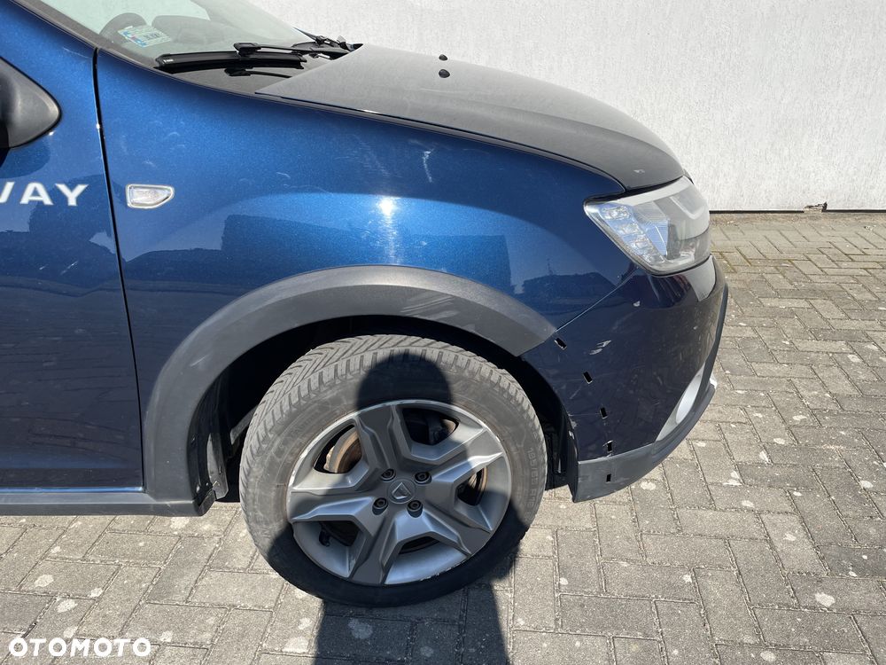 Dacia Sandero 0.9 TCe Laureate - 24