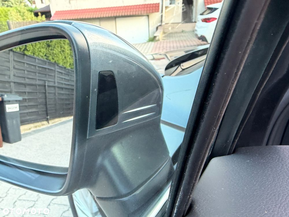 Volkswagen Tiguan 2.0 TDI SCR Active DSG - 14