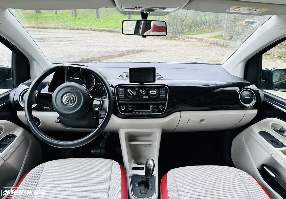 VW Up! 1.0 Move Auto - 10