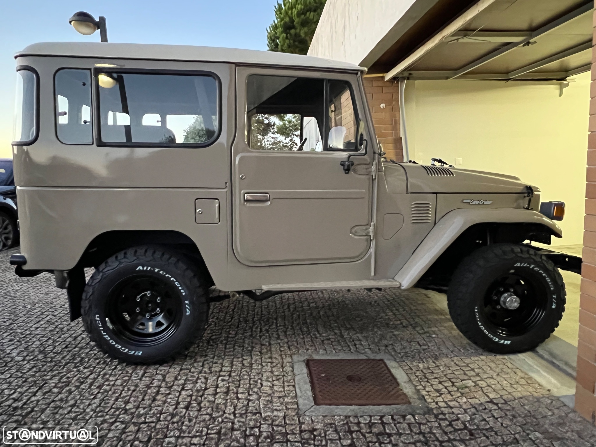 Toyota BJ 40 - 2