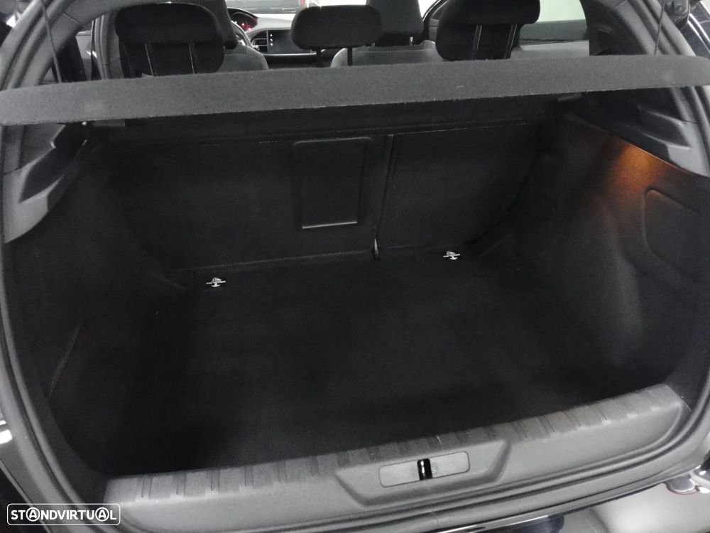 Peugeot 308 1.2 PureTech GT Line EAT8 - 17