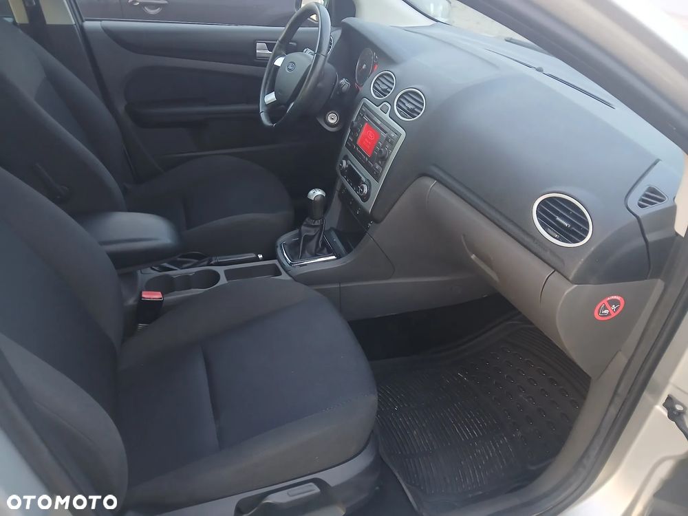 Ford Focus - 19
