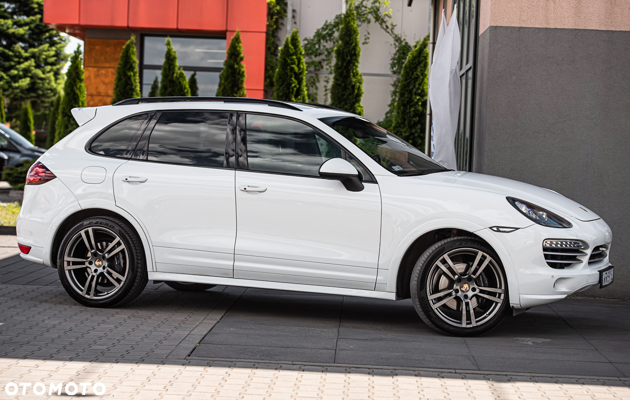 Porsche Cayenne Diesel Platinum Edition - 2