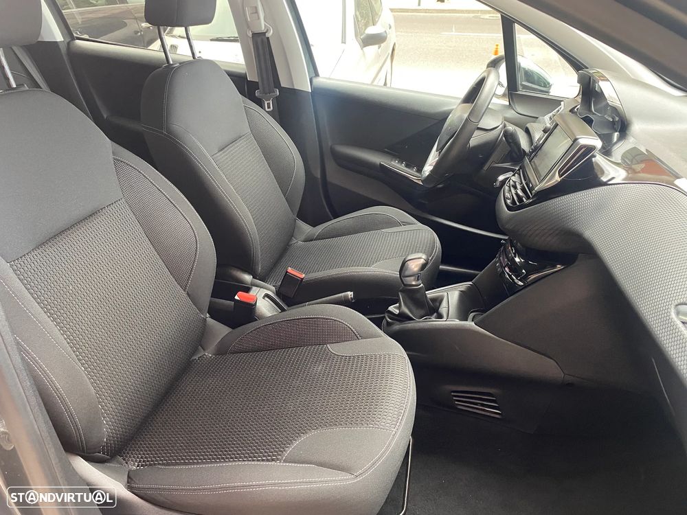 Peugeot 208 PureTech 110 Stop & Start Allure - 29