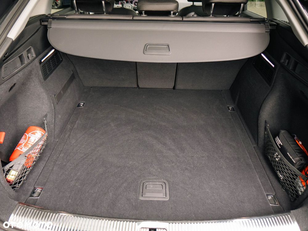 Audi Q5 Sportback - 37
