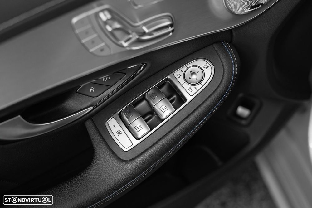 Mercedes-Benz C 300 de AMG Line - 44