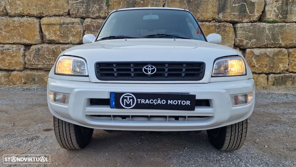 Toyota RAV4 - 3