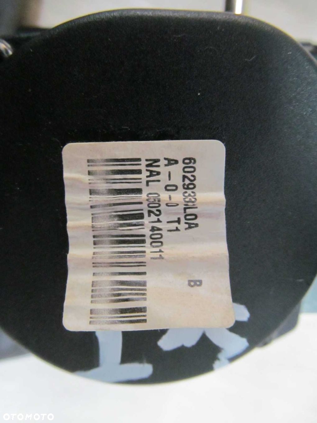 VOLVO S60 LIFT 04-10 PAS BEZPIECZENSTWA TYL SRODKOWY 30738531 - 4