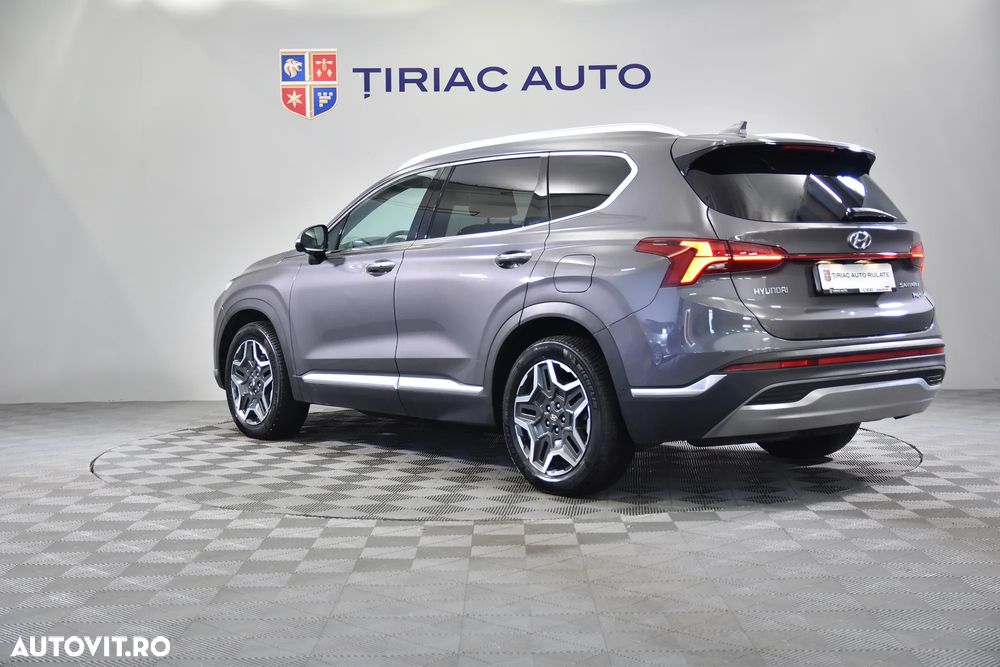 Hyundai Santa Fe - 3