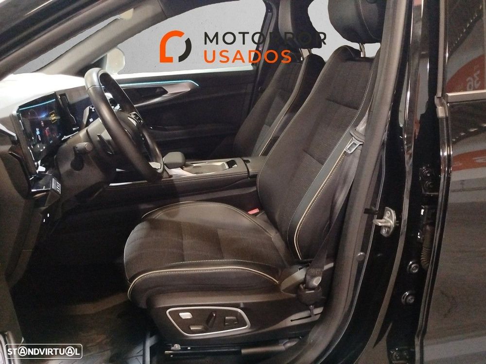 Renault Austral 1.2 E-Tech Iconic - 9