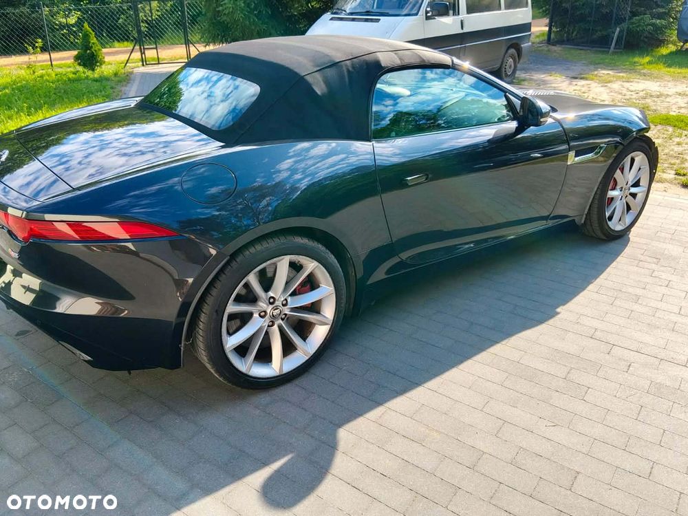Jaguar F-Type S - 4