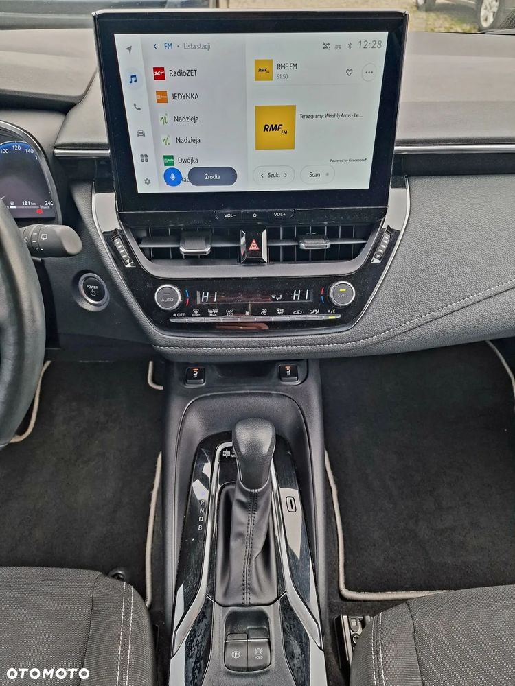 Toyota Corolla 1.8 Business Edition - 20