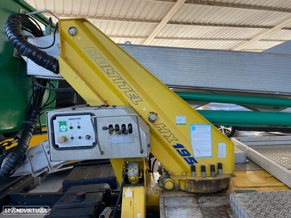 Nissan Cabstar MULTITEL HX 195  20 Mts - 11