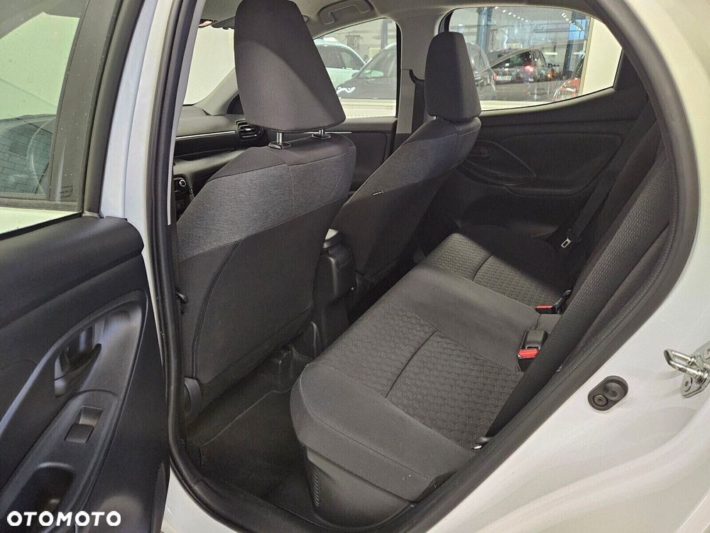 Mazda 2 - 8